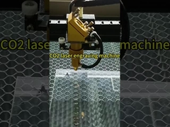 アクリル型星切断ディスプレイ