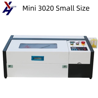 小型 300*200mm M2 CO2レーザー彫刻機とカット機 木皮アクリル
